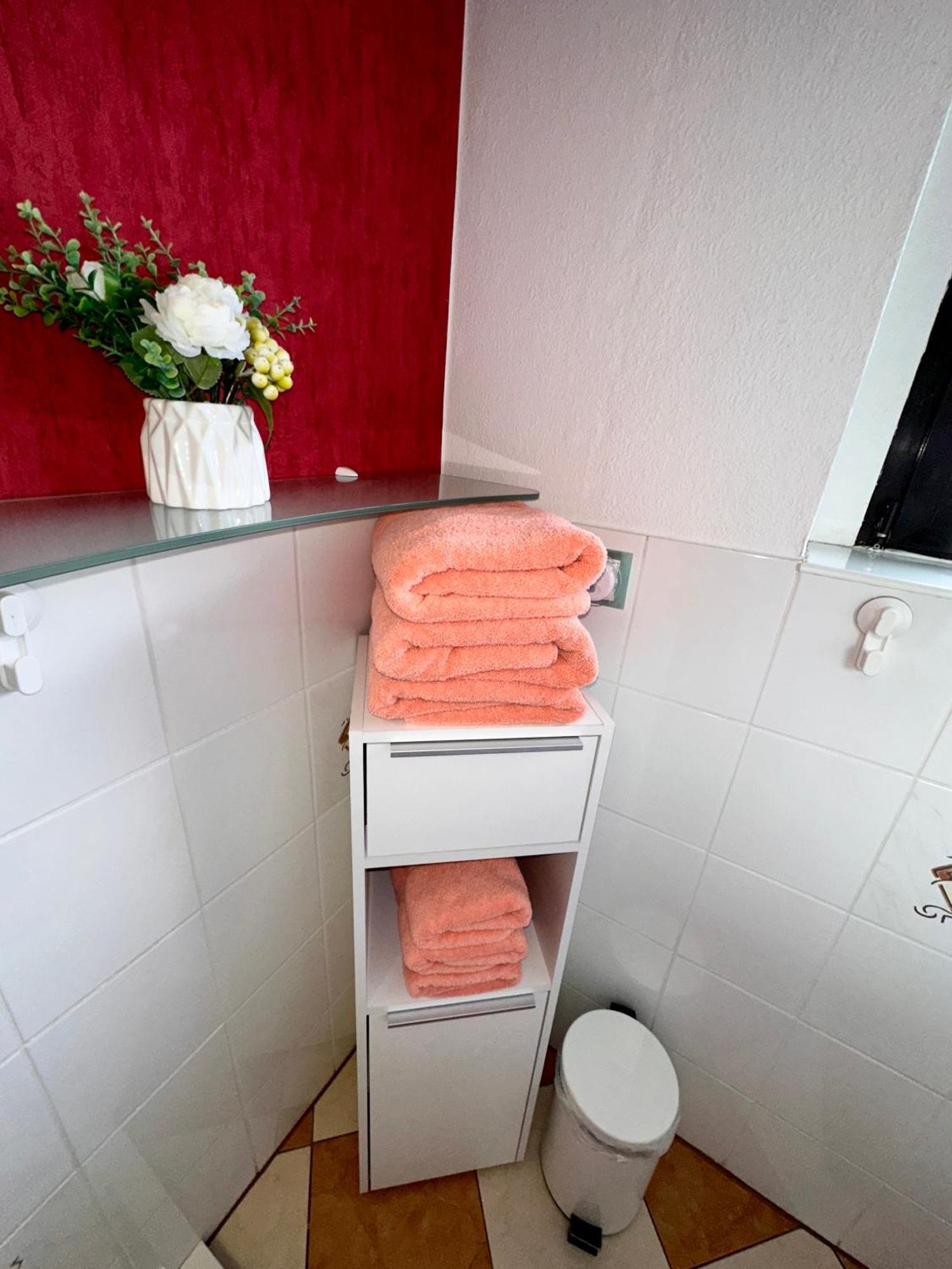 Premium Ferienwohnung Ulf-Dieter Kunstmann Kremmen Bagian luar foto